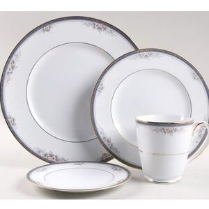 76 Piece Noritake Estate China Set Ontario